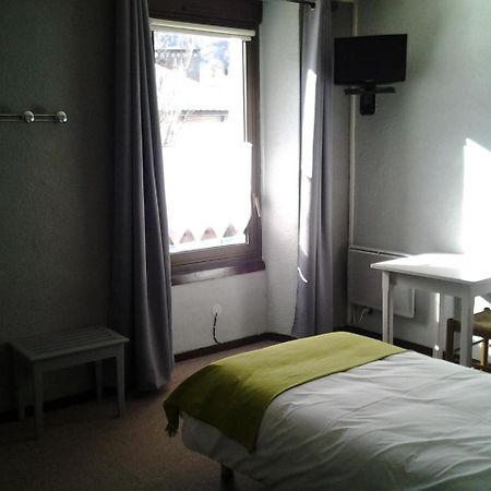 Hotel La Gare LʼArgentière-la-Bessée المظهر الخارجي الصورة
