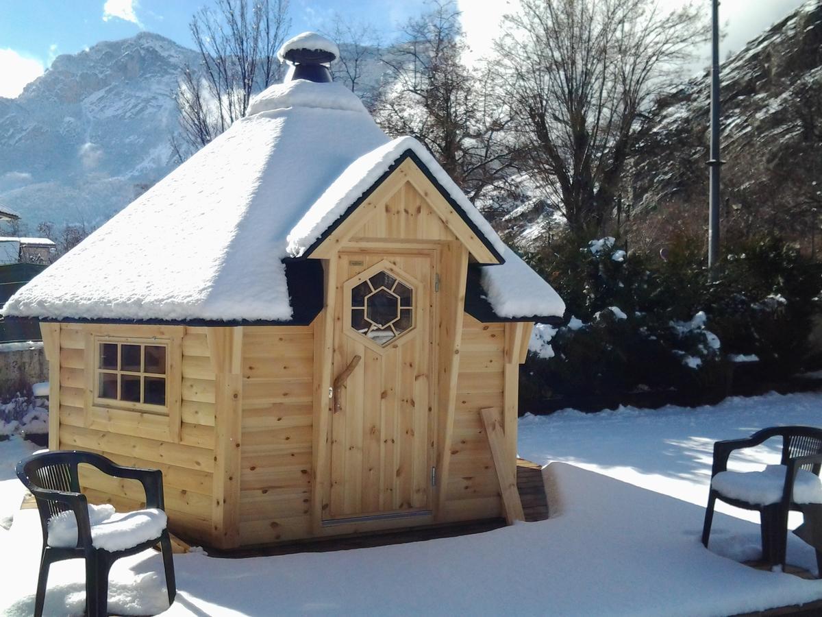 Hotel La Gare LʼArgentière-la-Bessée المظهر الخارجي الصورة