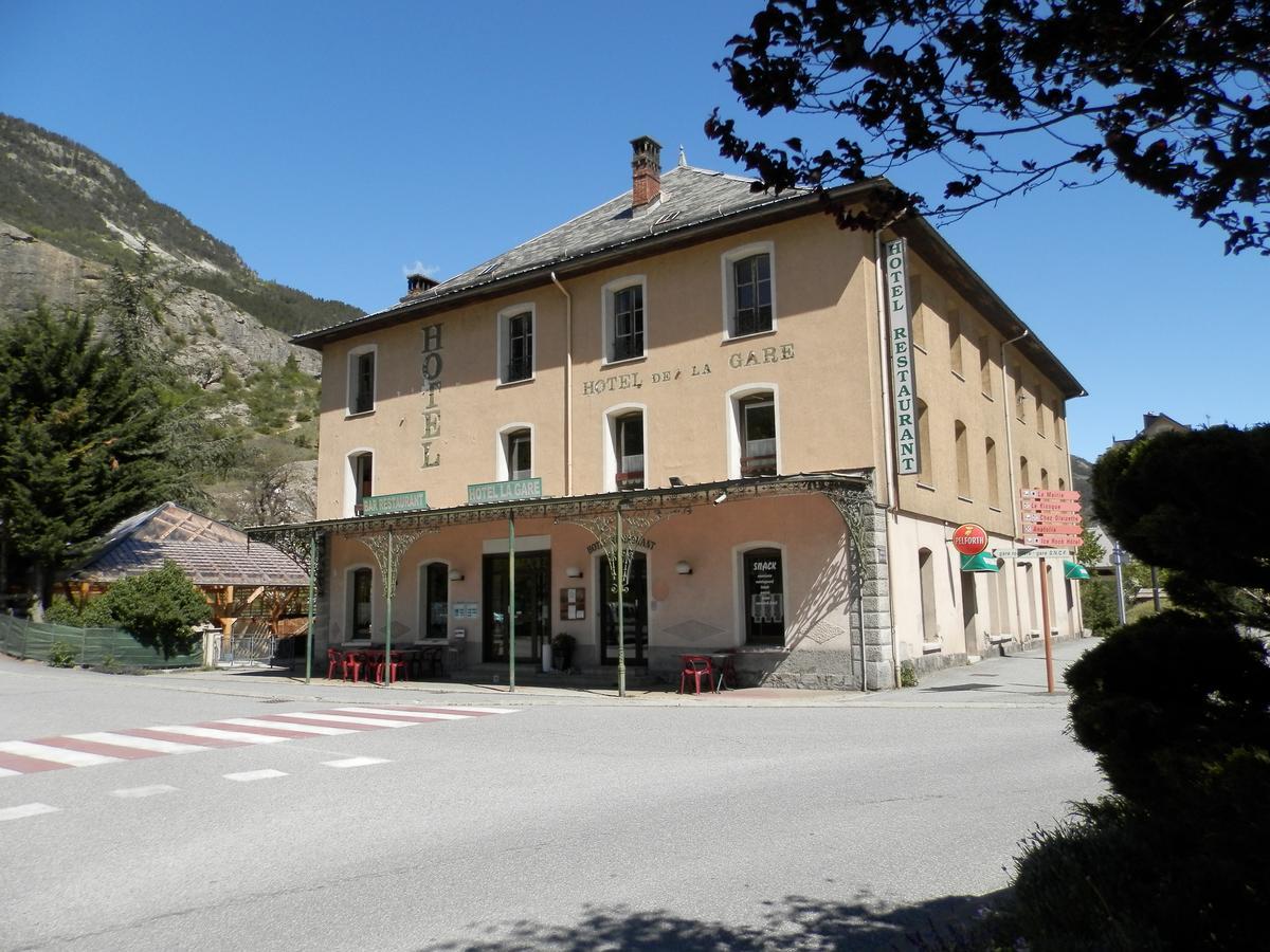 Hotel La Gare LʼArgentière-la-Bessée المظهر الخارجي الصورة