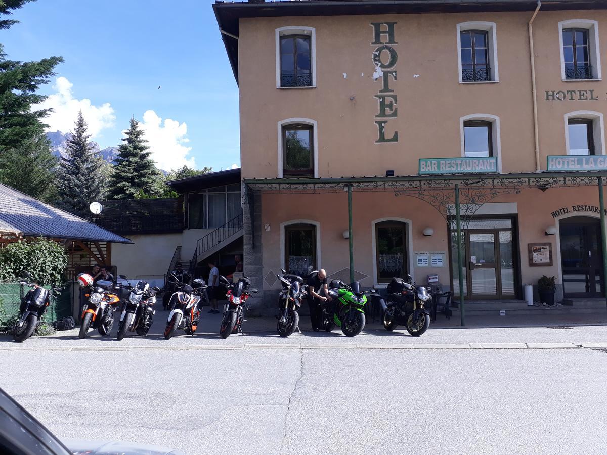 Hotel La Gare LʼArgentière-la-Bessée المظهر الخارجي الصورة