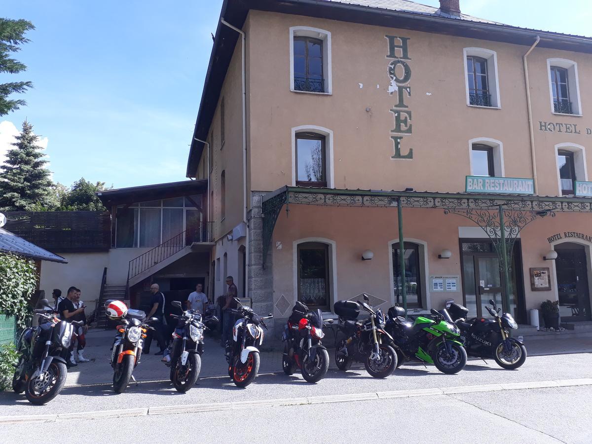 Hotel La Gare LʼArgentière-la-Bessée المظهر الخارجي الصورة